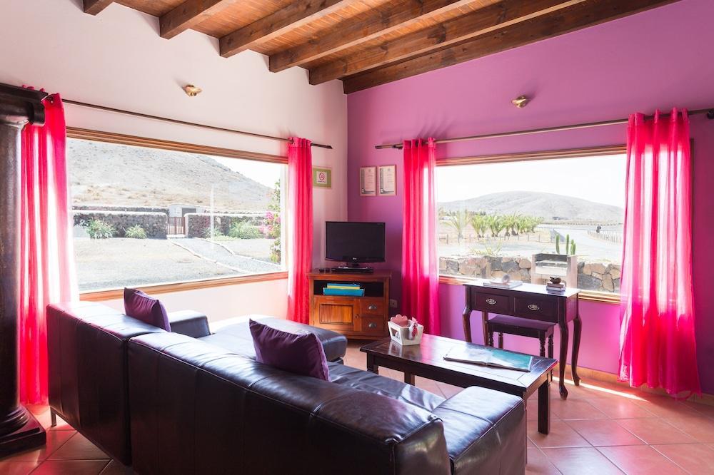 Casa Pilar, Aurora Y Tarabilla En Finca Ecologica Teguitar Εξωτερικό φωτογραφία